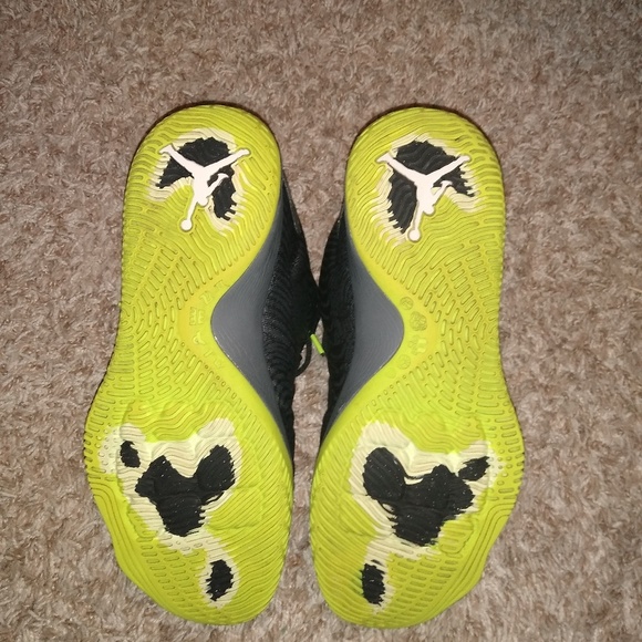 Air Jordan,Chris Paul's "cp3s" - Picture 3 of 4